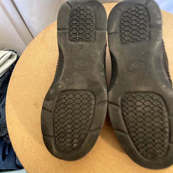 Answer 2 Diabetic leather shoes men 9.5 wide 2 pair extra insoles - Picture 3 of 10